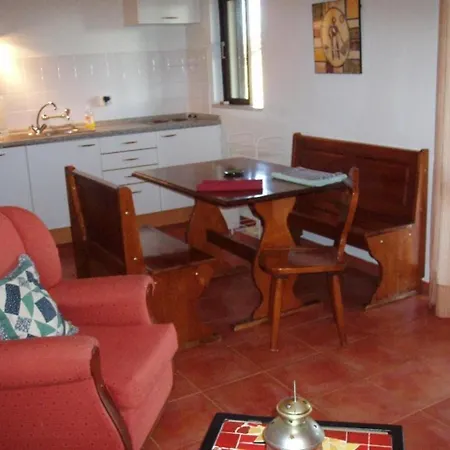 Studio In Rural Property, Studio 4 *